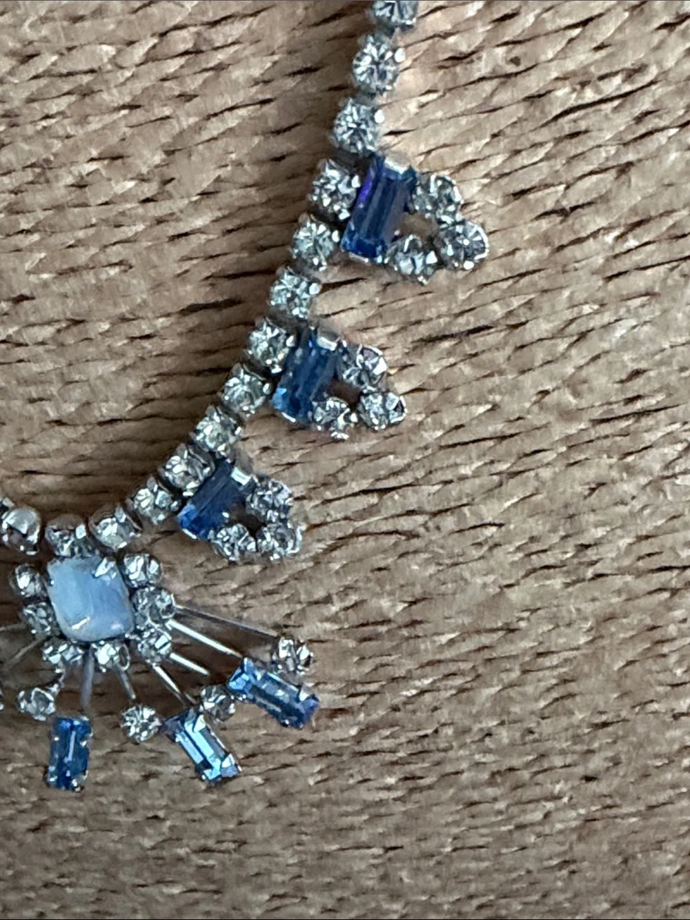 Vintage sparkling blue